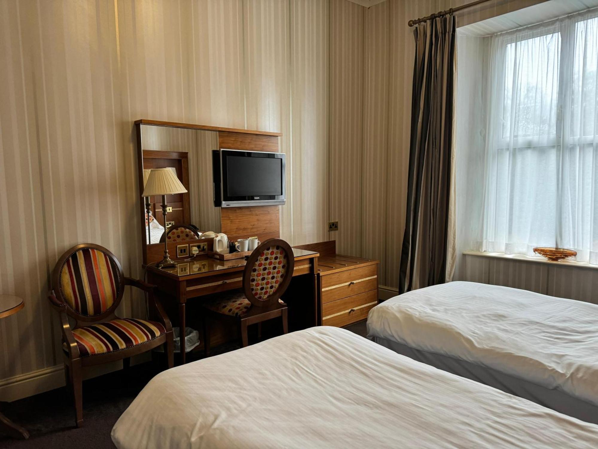 Tre-Ysgawen Hall & Spa لانْجيفْني المظهر الخارجي الصورة