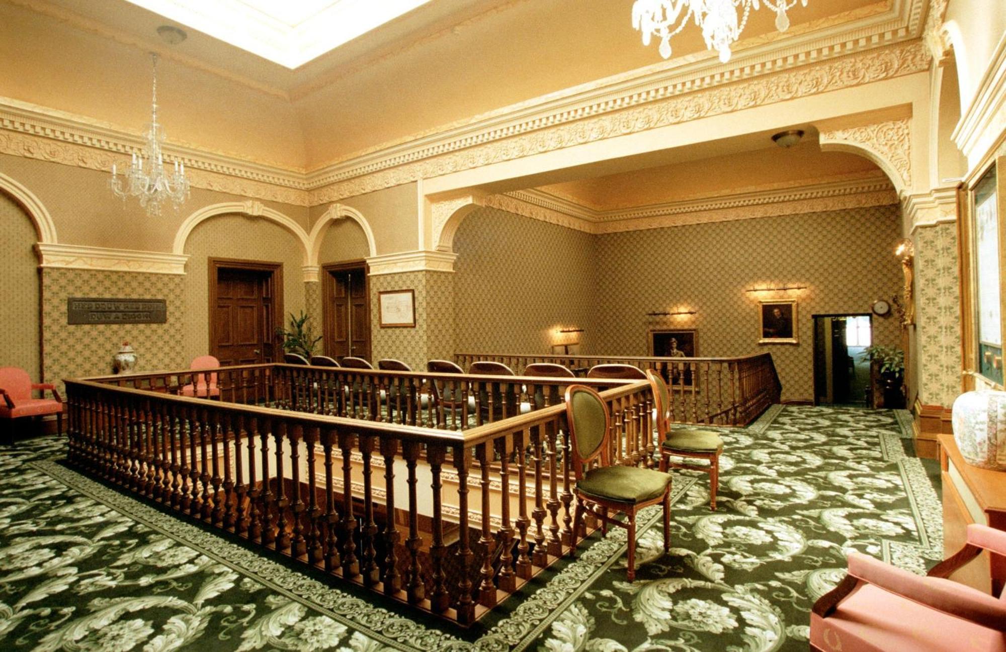 Tre-Ysgawen Hall & Spa لانْجيفْني المظهر الخارجي الصورة